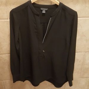Willi Smith zippered balck blouse